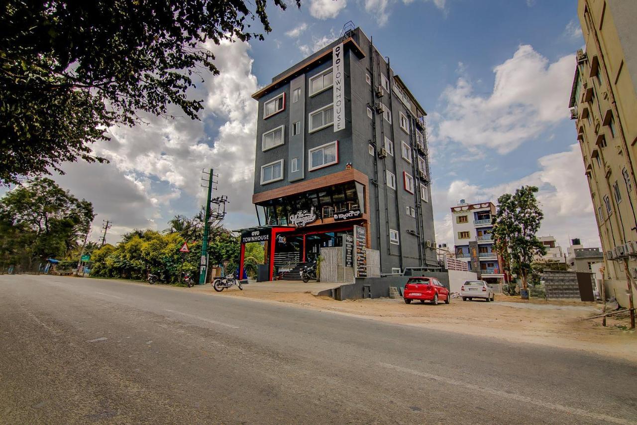 Super Townhouse Global Village Tech Park Near Kengeri Bus Terminal Metro Station Bengalúr Exteriér fotografie