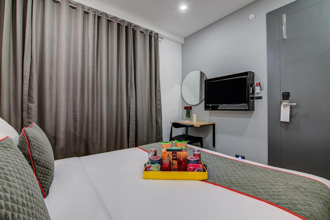 Super Townhouse Global Village Tech Park Near Kengeri Bus Terminal Metro Station Bengalúr Exteriér fotografie