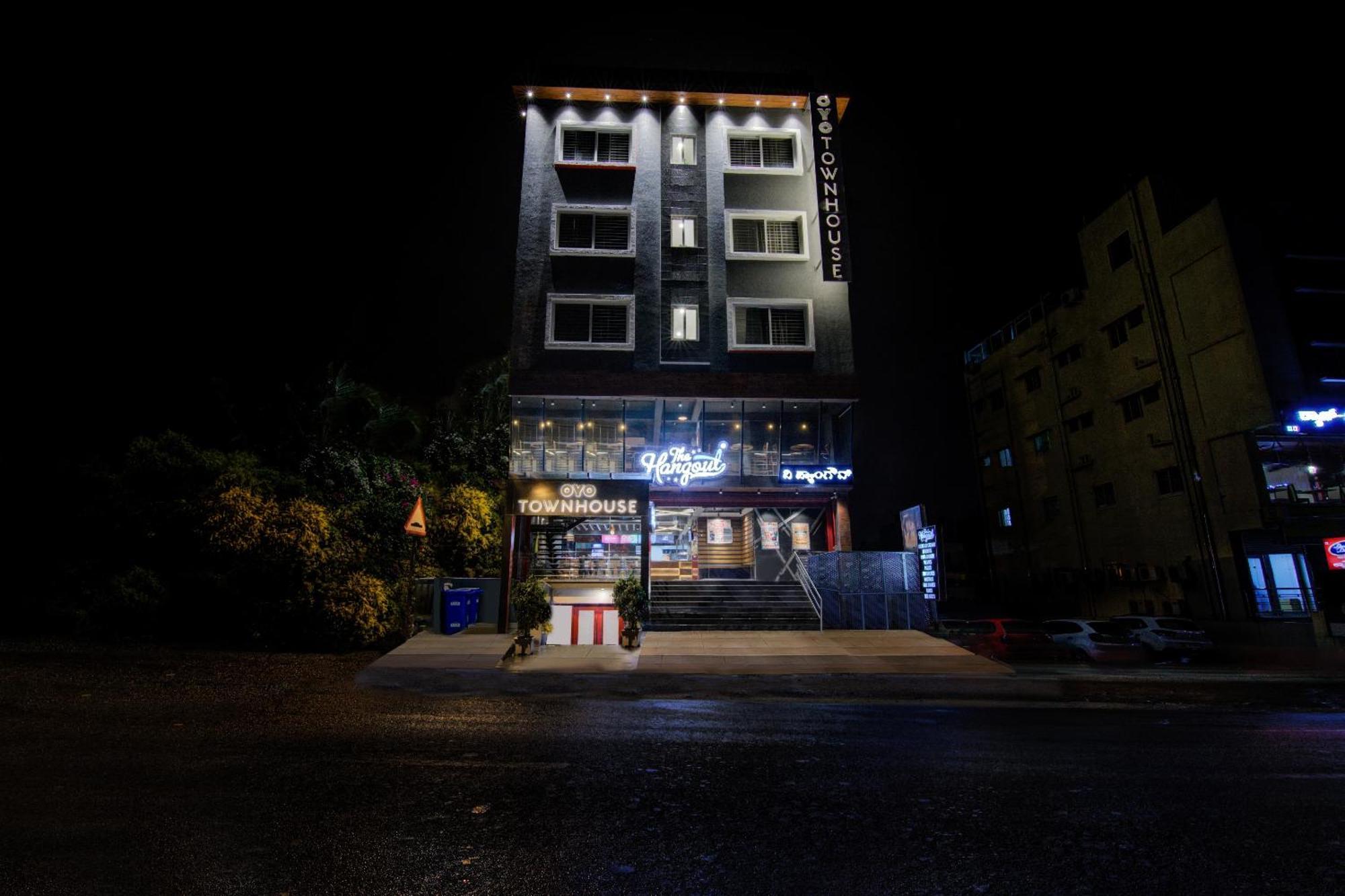 Super Townhouse Global Village Tech Park Near Kengeri Bus Terminal Metro Station Bengalúr Exteriér fotografie