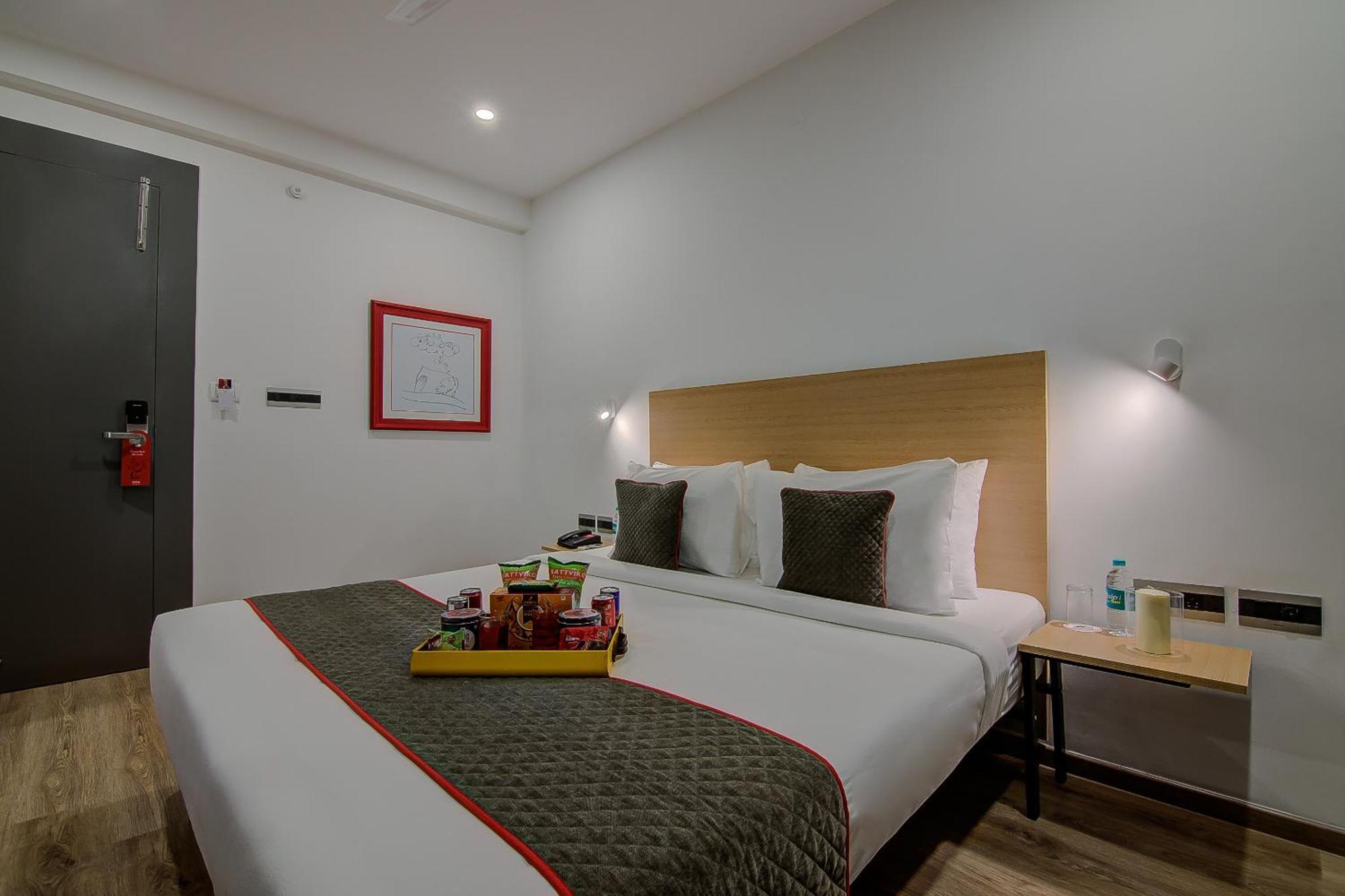 Super Townhouse Global Village Tech Park Near Kengeri Bus Terminal Metro Station Bengalúr Exteriér fotografie