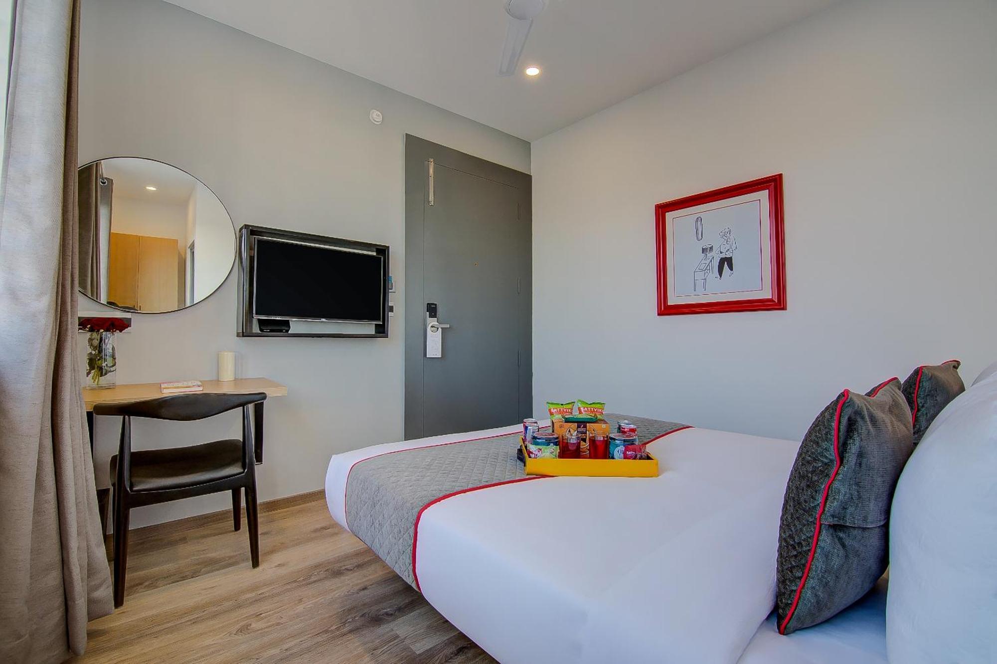 Super Townhouse Global Village Tech Park Near Kengeri Bus Terminal Metro Station Bengalúr Exteriér fotografie