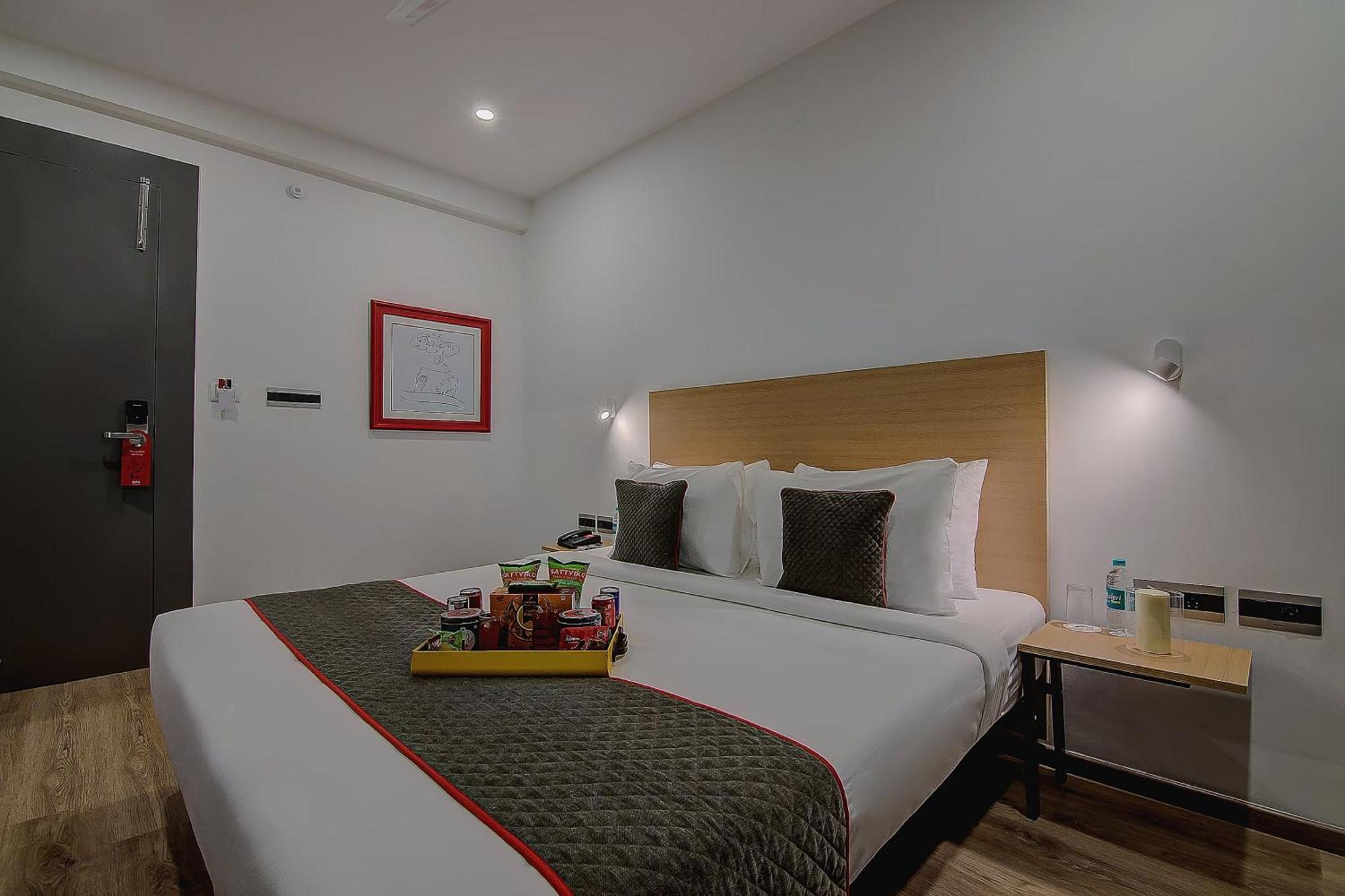 Super Townhouse Global Village Tech Park Near Kengeri Bus Terminal Metro Station Bengalúr Exteriér fotografie